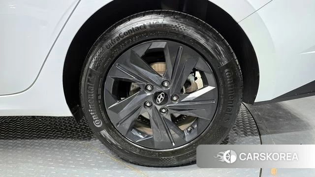 Hyundai Avante (CN7) id 4231463 из Кореи 13