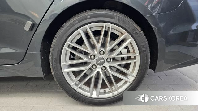 Genesis G70 id 4620098 из Кореи 13