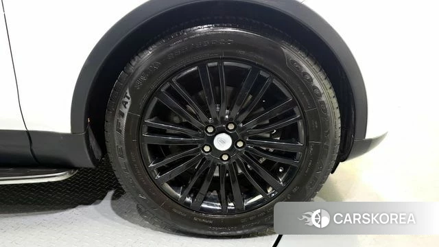 Land Rover Discovery 5 id 4188554 из Кореи 13