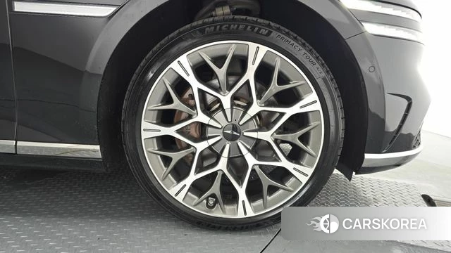 Genesis G90 (RS4) id 4720452 из Кореи 13