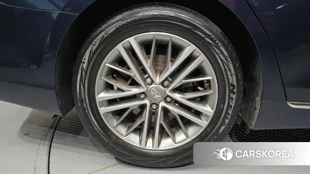 Hyundai Grandeur IG id 4363391 из Кореи 13