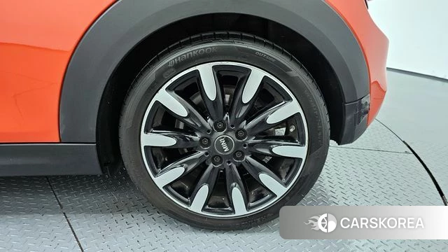 Mini Cooper S id 4384147 из Кореи 13