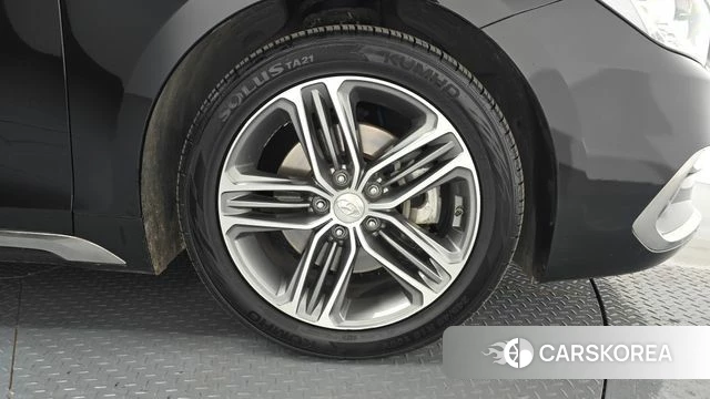 Hyundai Grandeur IG id 4520187 из Кореи 13