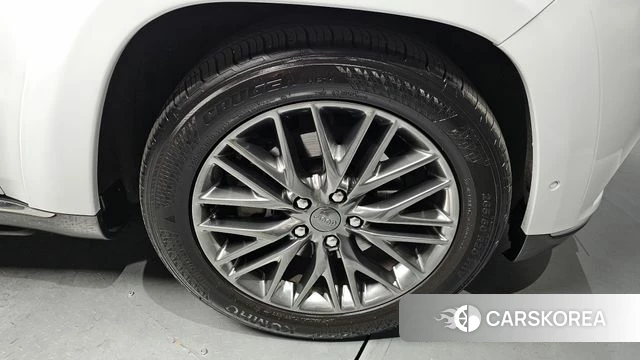 Jeep Grand Cherokee id 4233093 из Кореи 13