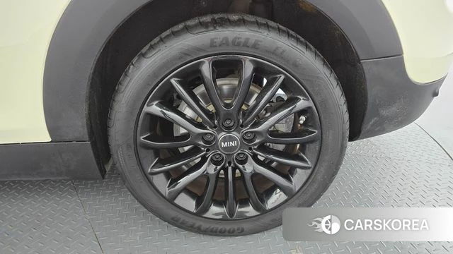 Mini Cooper Clubman id 4604088 из Кореи 13