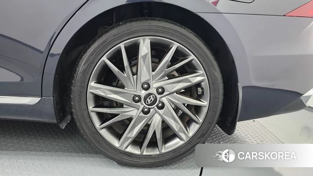 Hyundai The New Grandeur IG Hybrid id 4614577 из Кореи 13