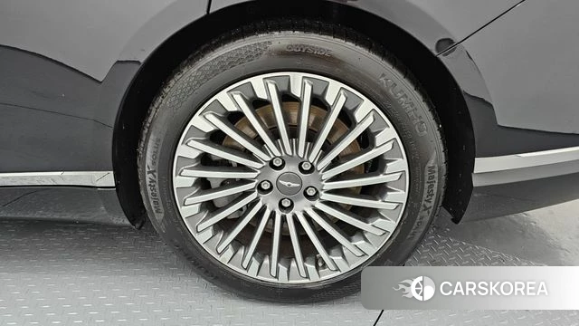 Genesis Electrified G80 (RG3) id 4500981 из Кореи 13