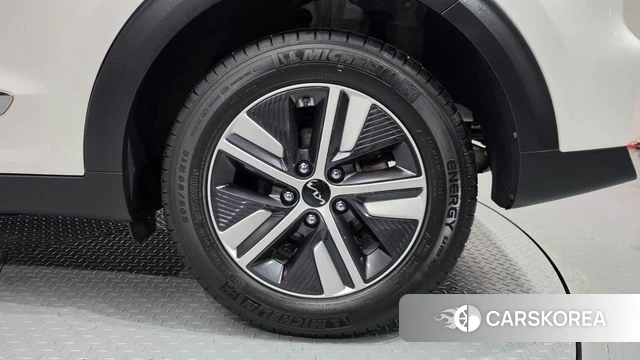 Kia The New Niro id 4894250 из Кореи 13
