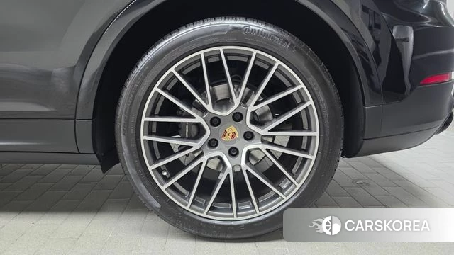 Porsche Cayenne (PO536) id 4650551 из Кореи 13