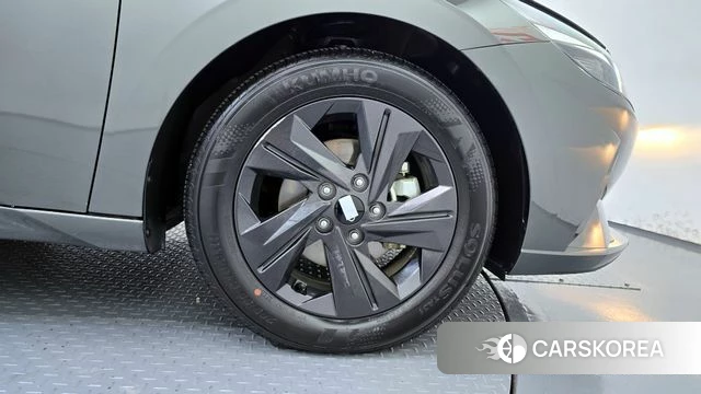 Hyundai Avante Hybrid (CN7) id 4355734 из Кореи 13