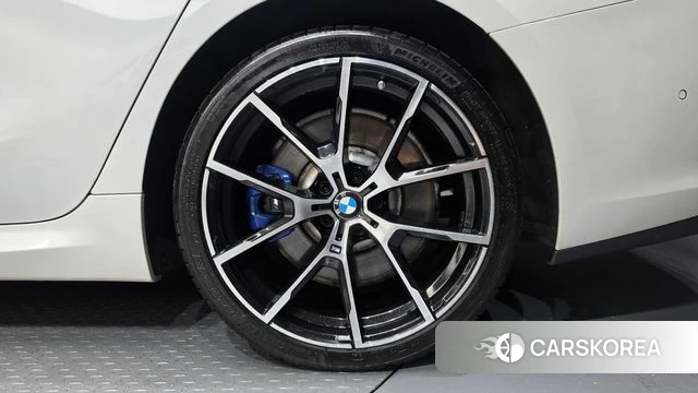 BMW 8 Series (G15) id 4906455 из Кореи 13