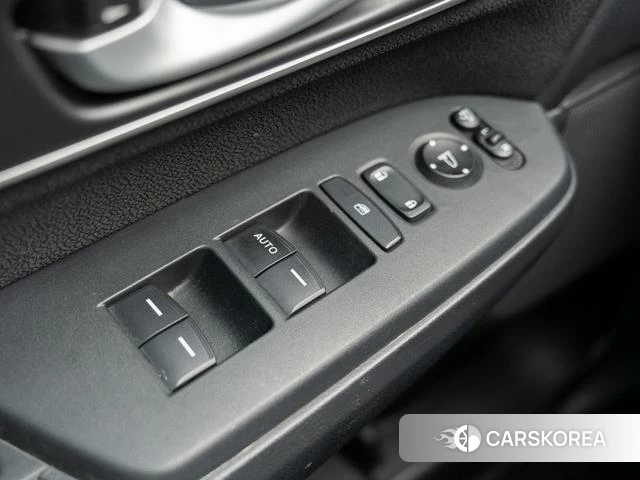 Honda CR-V id 4276946 из Китая 13