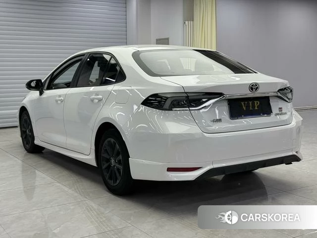 Toyota Corolla id 4207746 из Китая 13