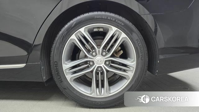 Hyundai Grandeur IG id 4339881 из Кореи 13