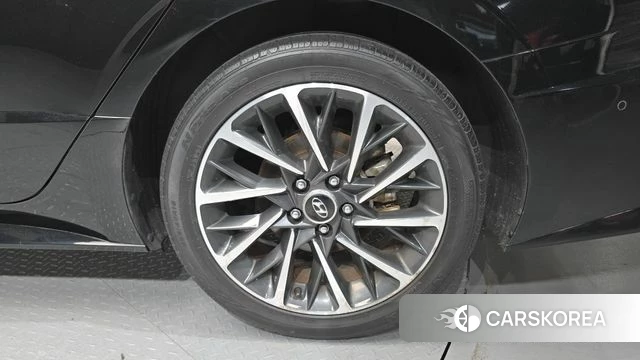 Hyundai Sonata (DN8) id 4203382 из Кореи 13