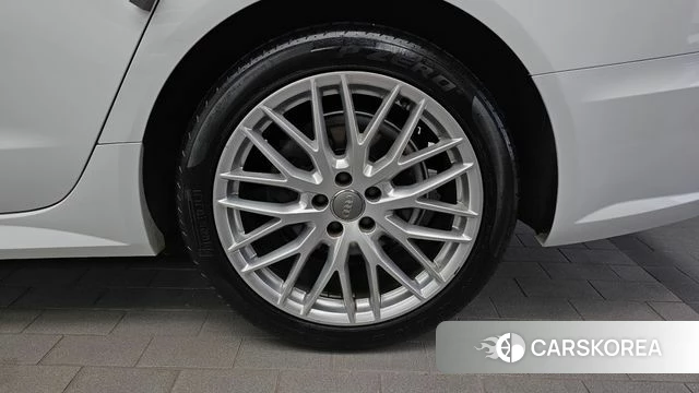 Audi New A6 id 4794956 из Кореи 13