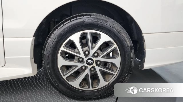Hyundai The New Grand Starex id 4496831 из Кореи 13