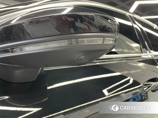 Audi A6L id 4272851 из Китая 13