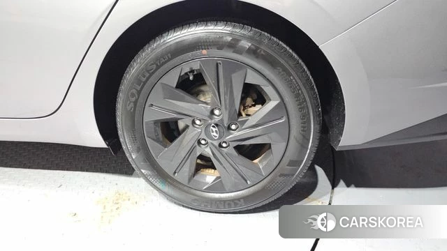 Hyundai Avante Hybrid (CN7) id 4550541 из Кореи 13
