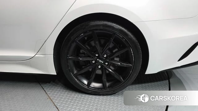 Kia Stinger Meister id 4613834 из Кореи 13