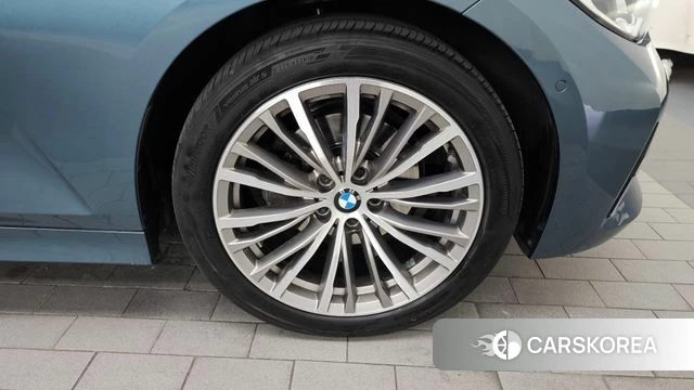 BMW 3 Series (G20) id 4836032 из Кореи 13