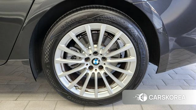 BMW 5 Series (G30) id 4294563 из Кореи 13
