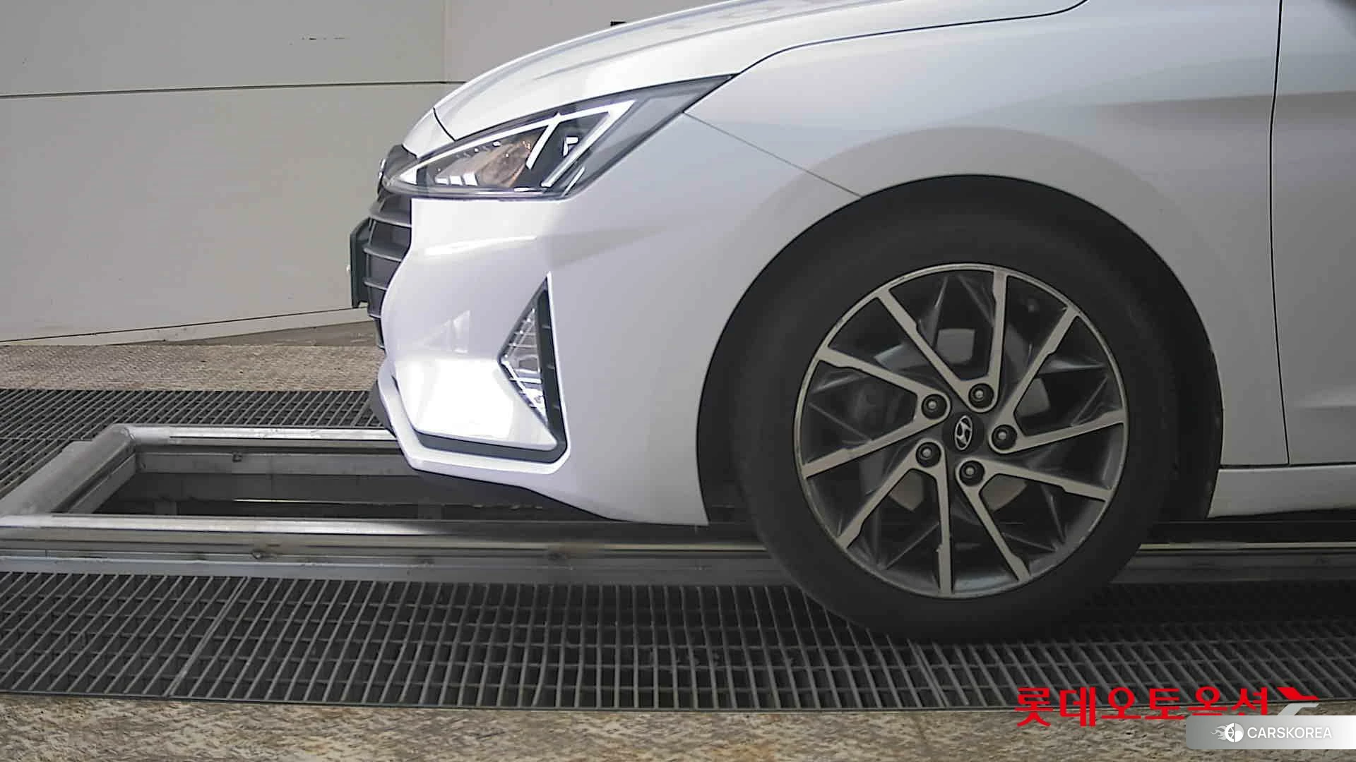 Hyundai Avante id 3875788 из Кореи 13