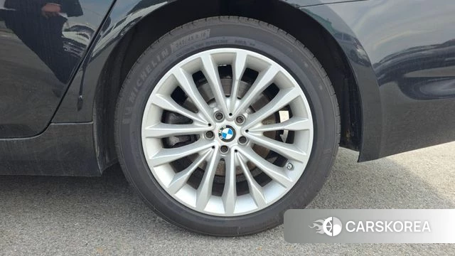 BMW 5 Series (G30) id 4471323 из Кореи 13