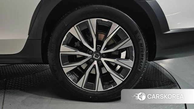 Volvo V90 Cross-Country id 4507296 из Кореи 13