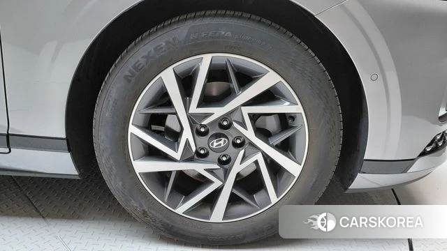 Hyundai Grandeur (GN7) id 4280336 из Кореи 13