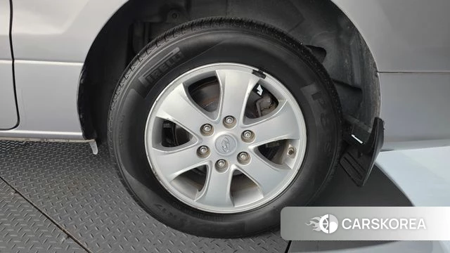 Hyundai The New Grand Starex id 4856190 из Кореи 13