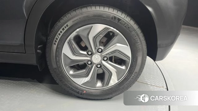 Hyundai Kona Hybrid id 4482579 из Кореи 13