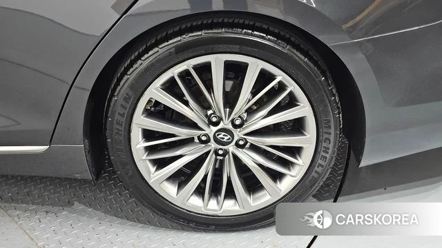 Hyundai Grandeur IG id 4403256 из Кореи 13