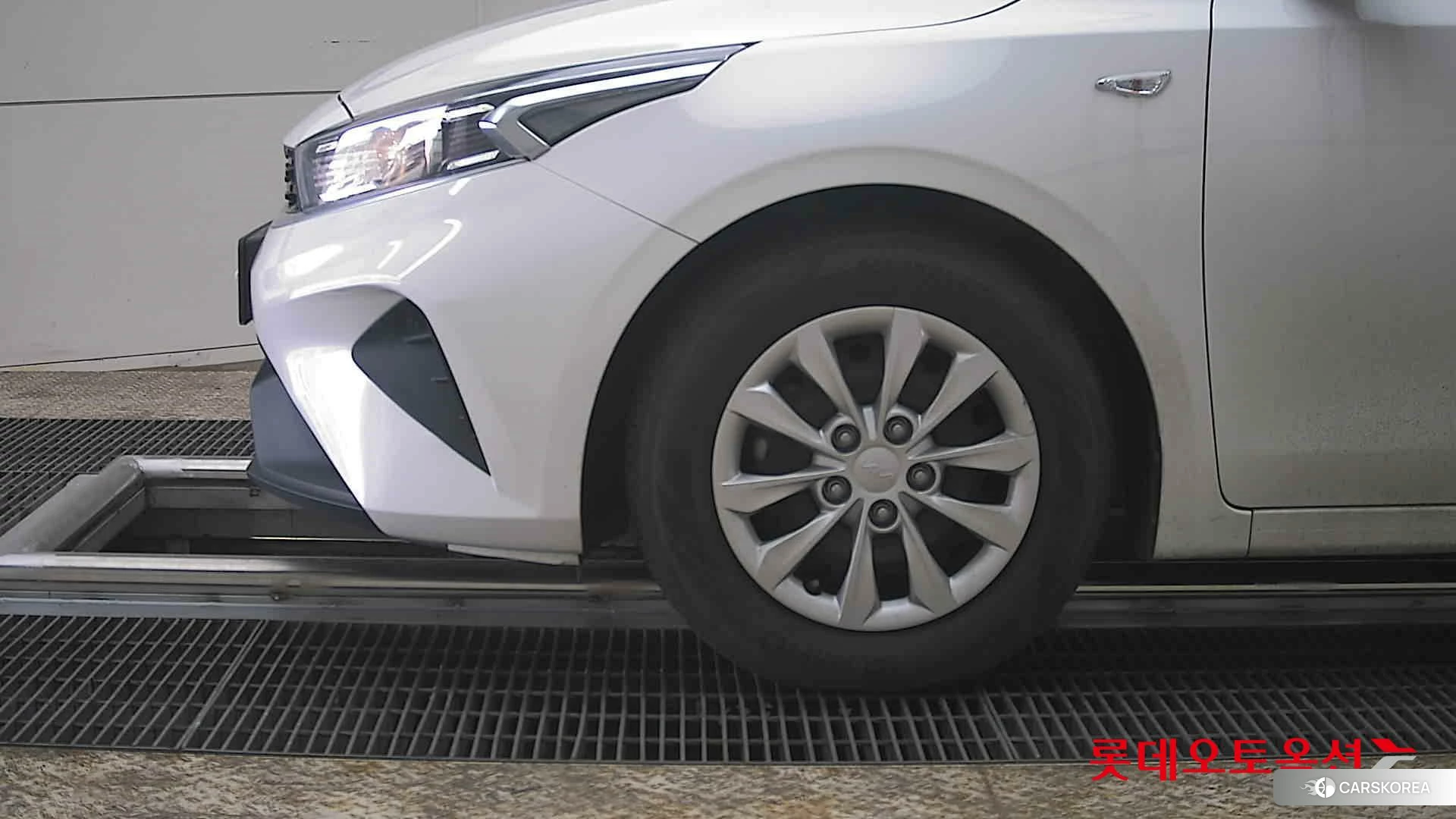 Kia K3 id 3875677 из Кореи 13