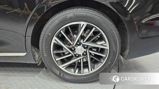 Hyundai The New Grandeur IG id 4195420 из Кореи 13