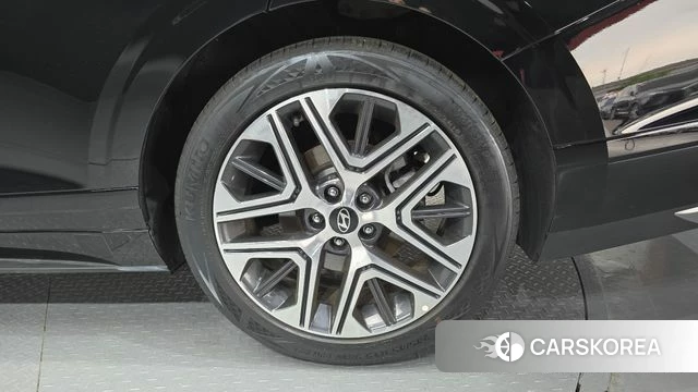 Hyundai Grandeur Hybrid (GN7) id 4200934 из Кореи 13