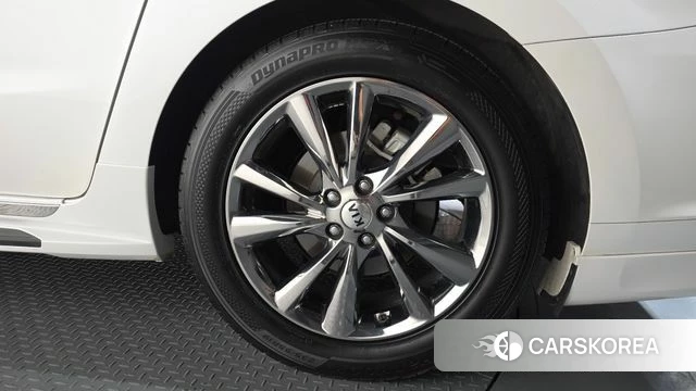 Kia The New Carnival id 4344992 из Кореи 13
