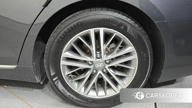 Hyundai Grandeur IG id 4502721 из Кореи 13