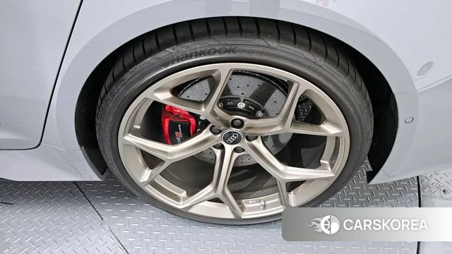 Audi RS6 (C8) id 4387794 из Кореи 13
