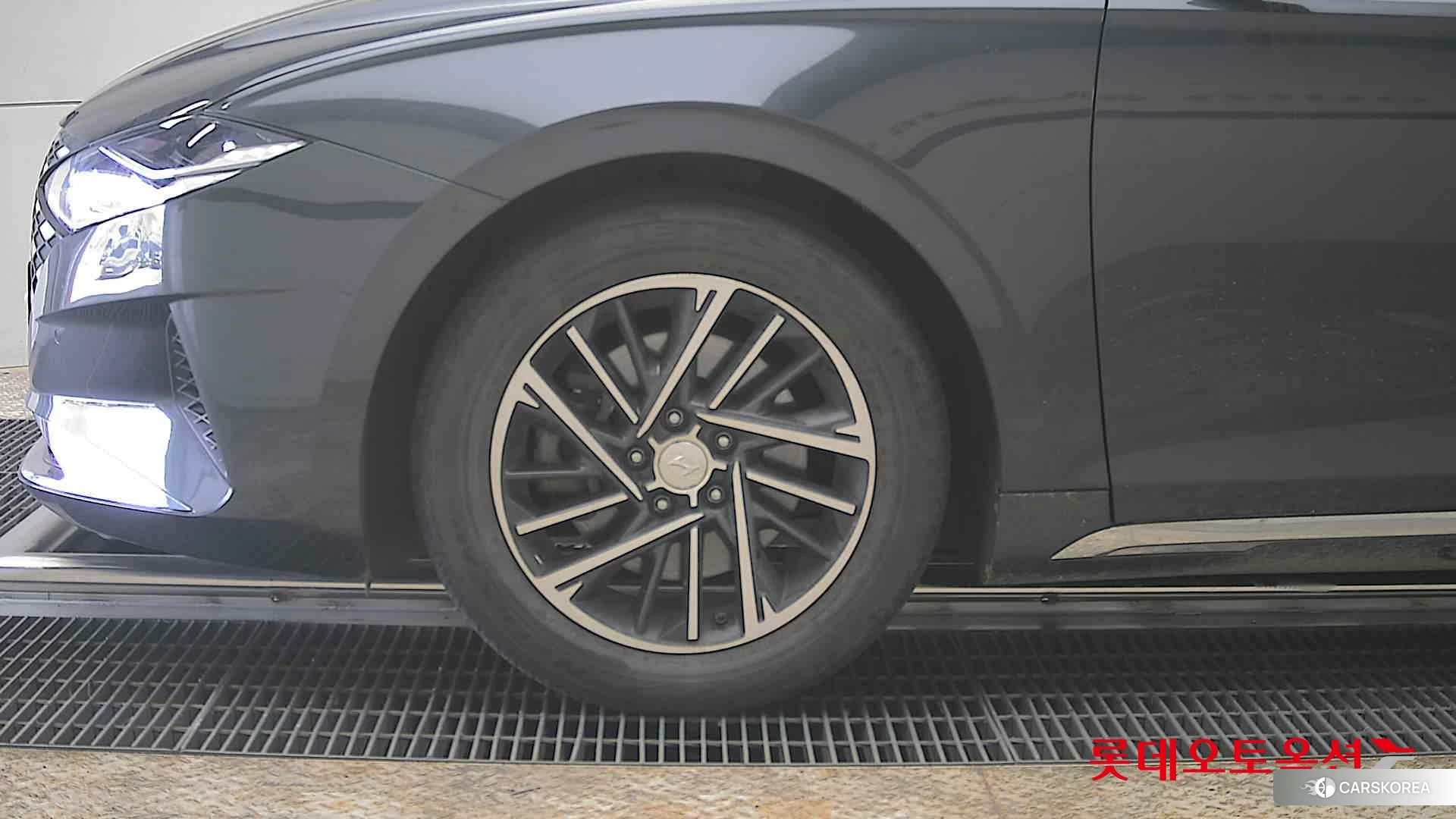 Hyundai Grandeur id 3882077 из Кореи 13