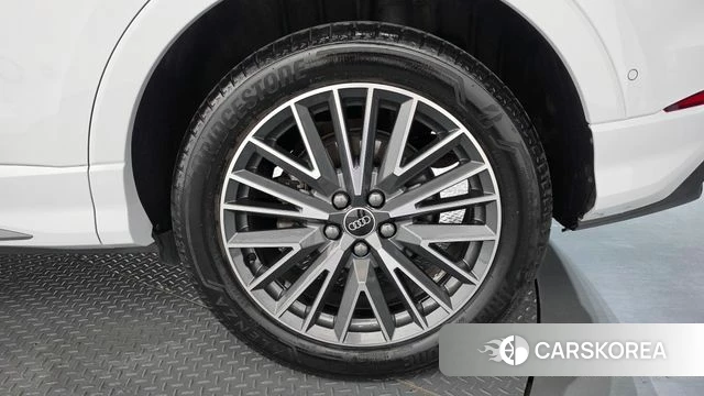 Audi Q3 (F3) id 4735651 из Кореи 13