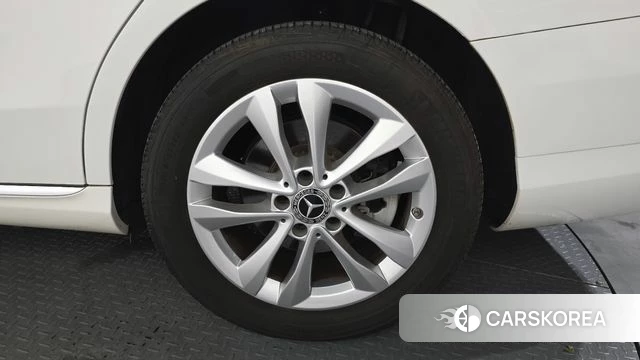 Mercedes-Benz C-Class W205 id 4424696 из Кореи 13