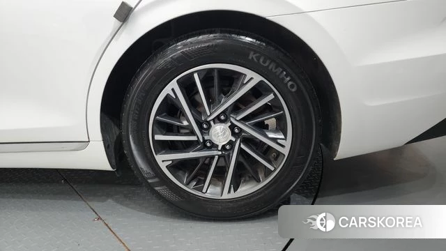 Hyundai The New Grandeur IG id 4501665 из Кореи 13