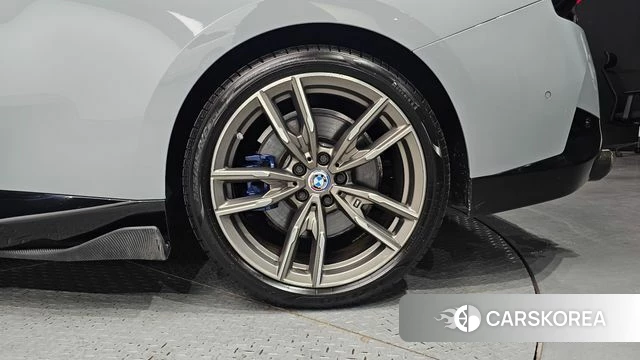 BMW 2 Series (G42) id 4249501 из Кореи 13