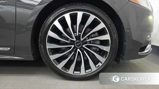 Lincoln Continental 10th Generation id 4667617 из Кореи 13