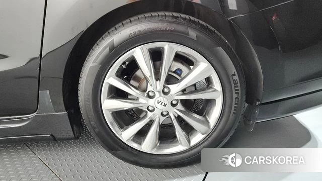 Kia The New Carnival id 4496015 из Кореи 13