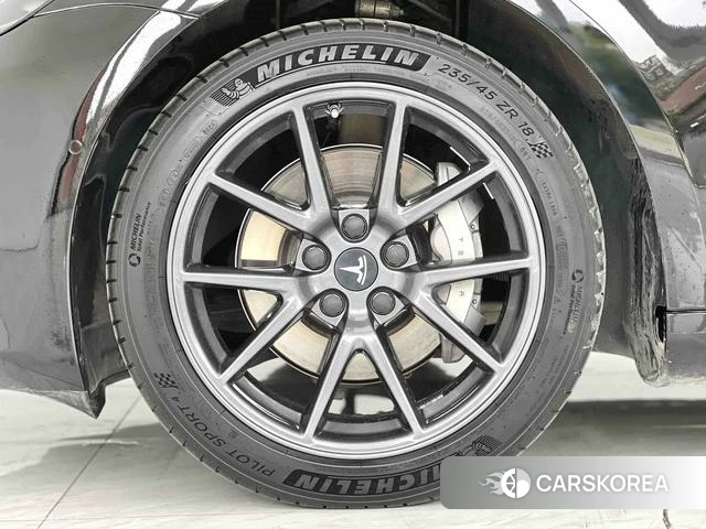 Tesla Model 3 id 4182710 из Китая 13