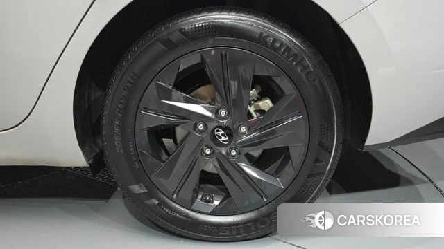 Hyundai Avante (CN7) id 4656599 из Кореи 13