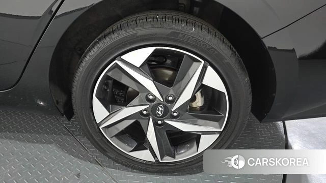 Hyundai Avante (CN7) id 4457154 из Кореи 13