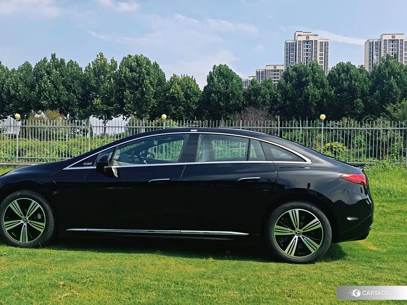 Mercedes-Benz EQE id 4679592 из Китая 13